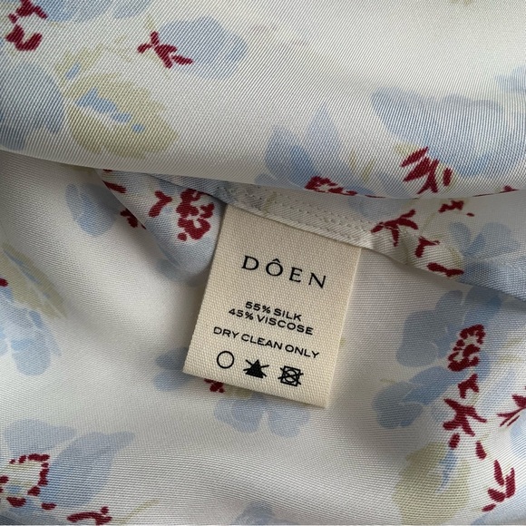 NWT Doen Yvie Silk Ruffle Short Sleeve High Neck Top Bleu Frolicking Floral - Picture 9 of 12